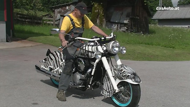 Fluessigkeiten werden eingefuellt